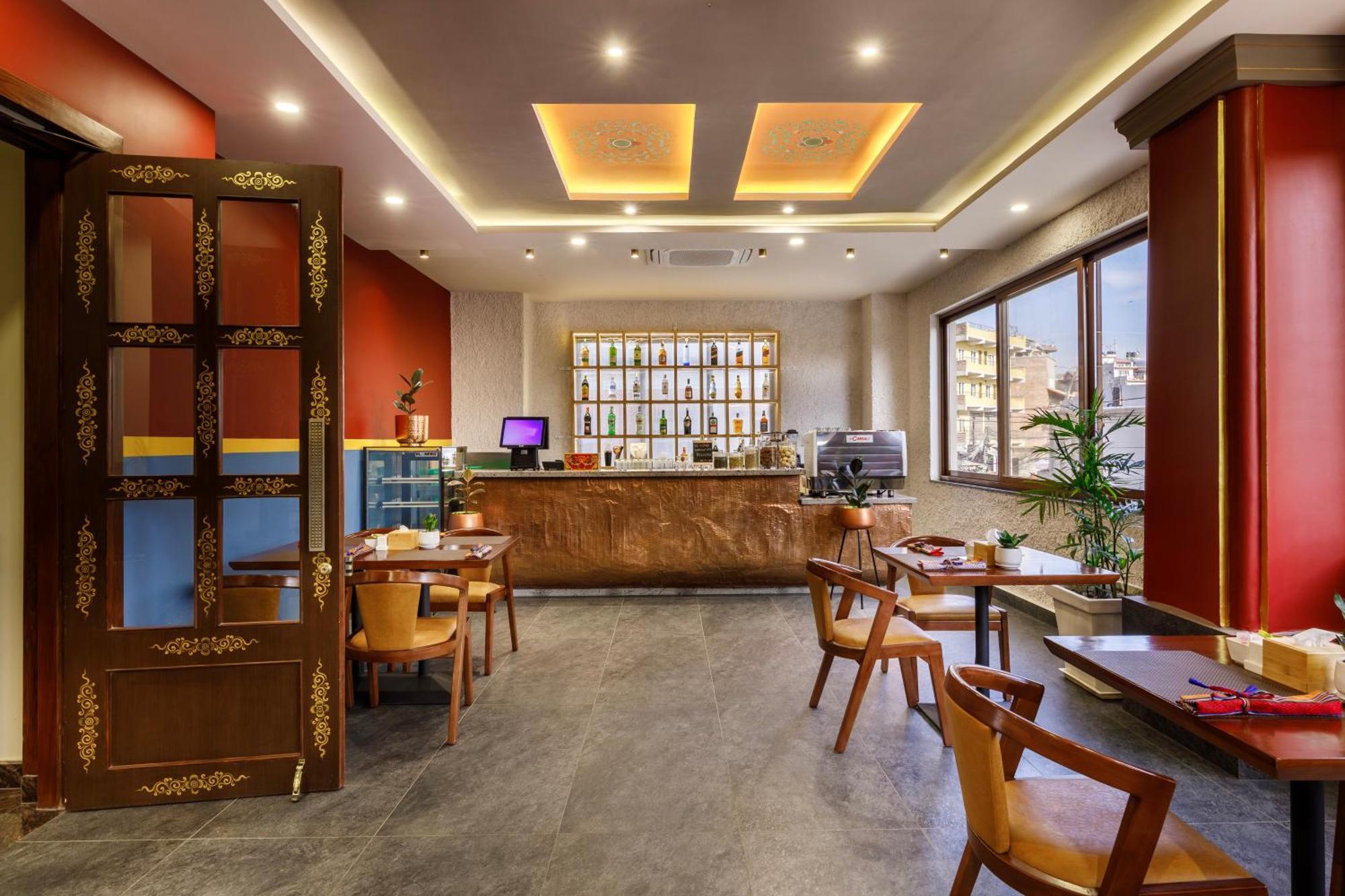 Atisha Hotel Катманду Экстерьер фото