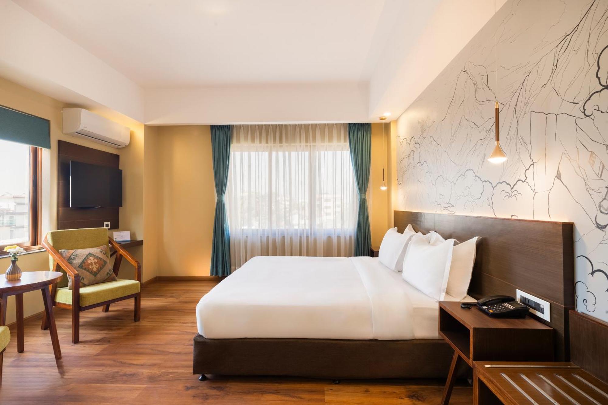 Atisha Hotel Катманду Экстерьер фото